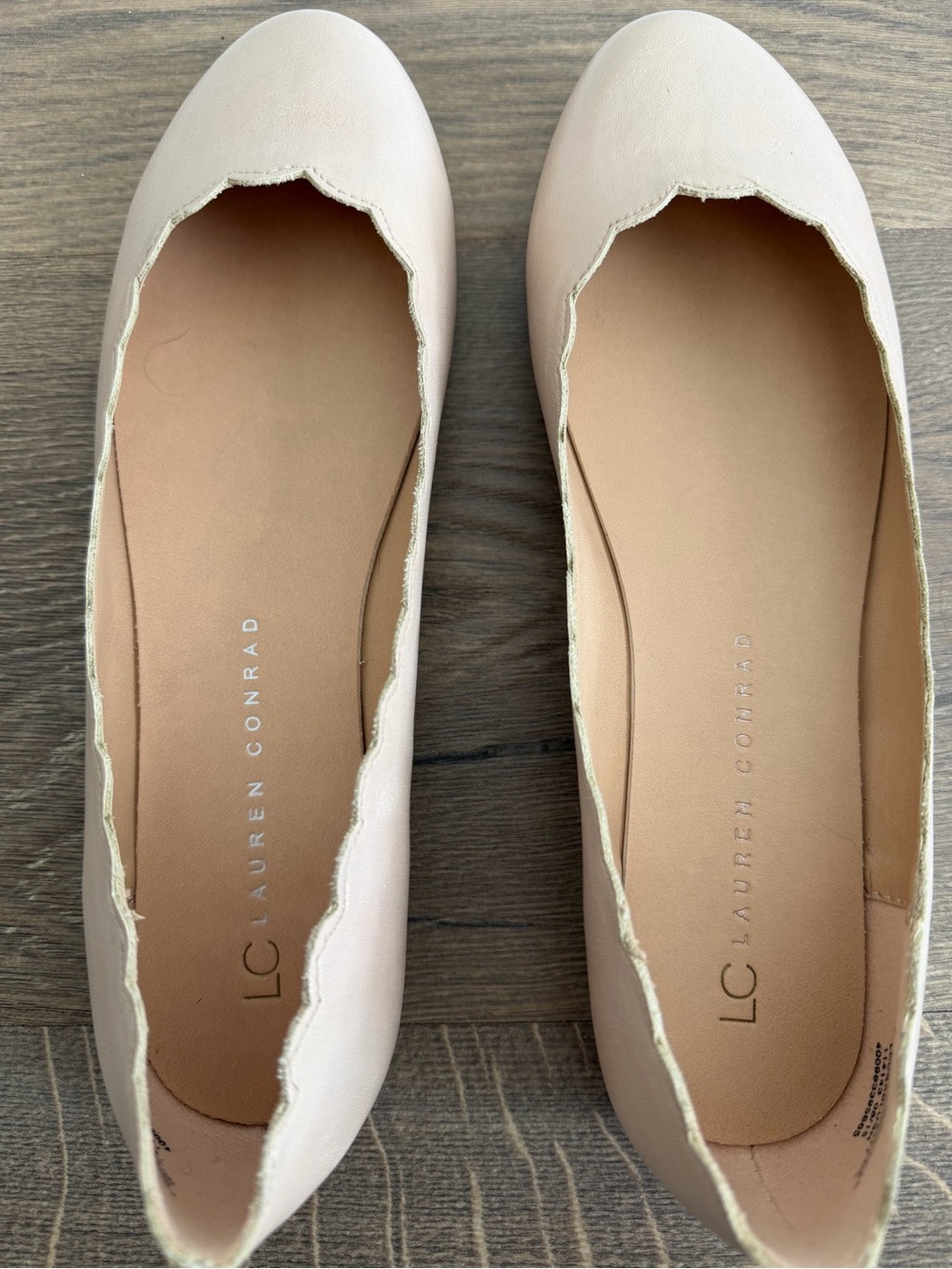 NWOT LC Lauren Conrad Giselle Blush Beige Scalloped Ballet Flats Size 7.5 - Picture 2 of 6